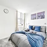 Bright & Comfy 1 Bed Near Catford Station